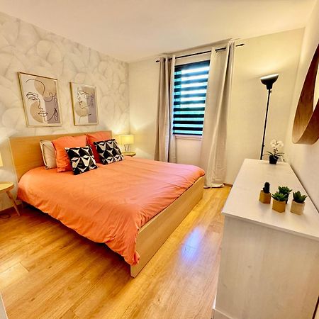 Appart' Calme - 48M² - Proche Versailles - Paris Elancourt Exterior foto